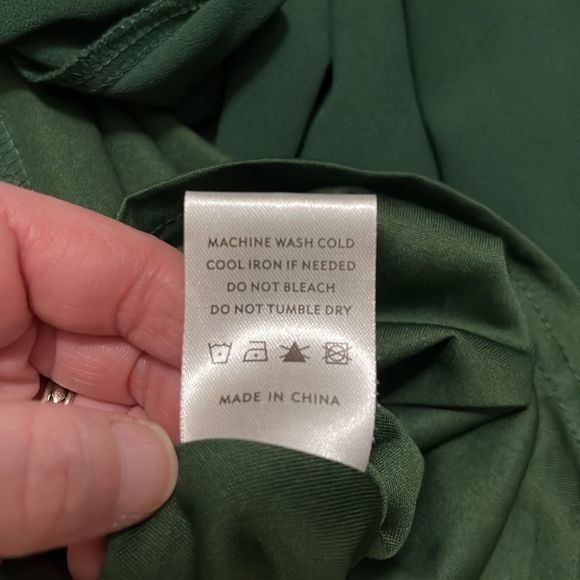 Baltic Born Victoria Off The Shoulder Maxi Dress size Small in hunter green - Picture 10 of 14